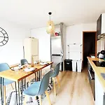 Appartement 4 - *